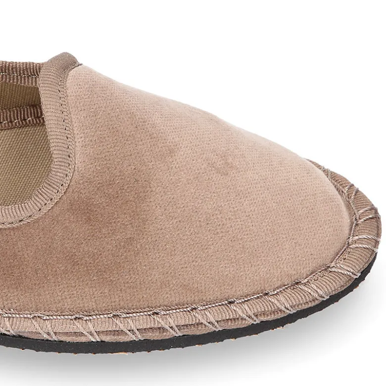 Slipper mujer en terciopelo en colores de moda.