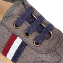 Tenis en Serratex con cordones. EDICIÓN ESPECIAL.