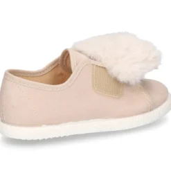Tenis Moda niña sin cordones y con aplique de PELO en serratex.