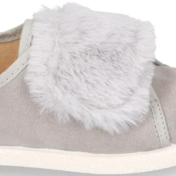 Tenis Moda niña sin cordones y con aplique de PELO en serratex.