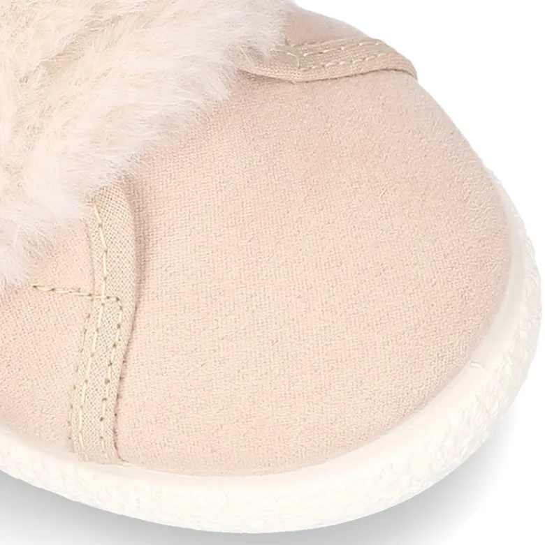 Tenis Moda niña sin cordones y con aplique de PELO en serratex.