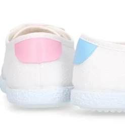 Tenis niños combinado en lona algodón y cordones.