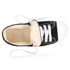 Zapatilla alta niños CASUAL con puntera y cordones en color NEGRO.