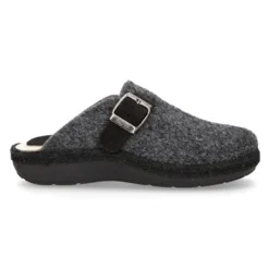 Zapatilla casa niños OKAA ZUECO en lana con hebilla.