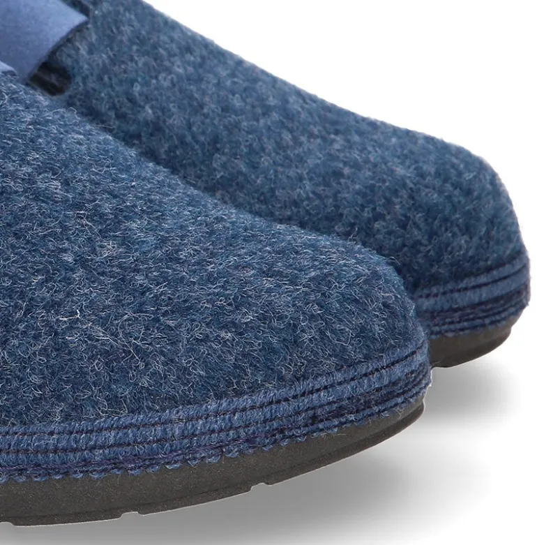 Zapatilla casa niños OKAA ZUECO en lana JEANS con hebilla.