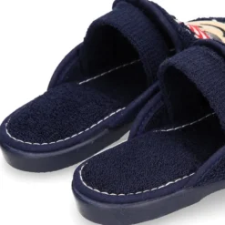 Zapatilla casa niños PIRATA con elástico en toalla.
