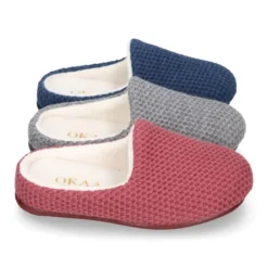 Zapatilla casa niños tipo ZUECO en lana cuadrillé.