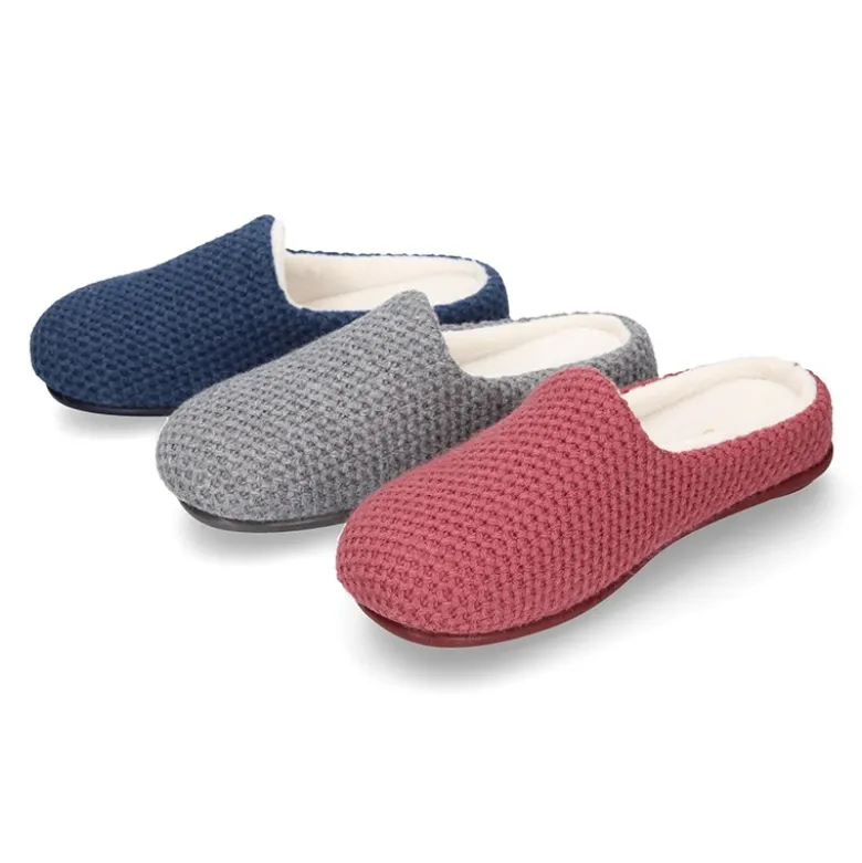 Zapatilla casa niños tipo ZUECO en lana cuadrillé.