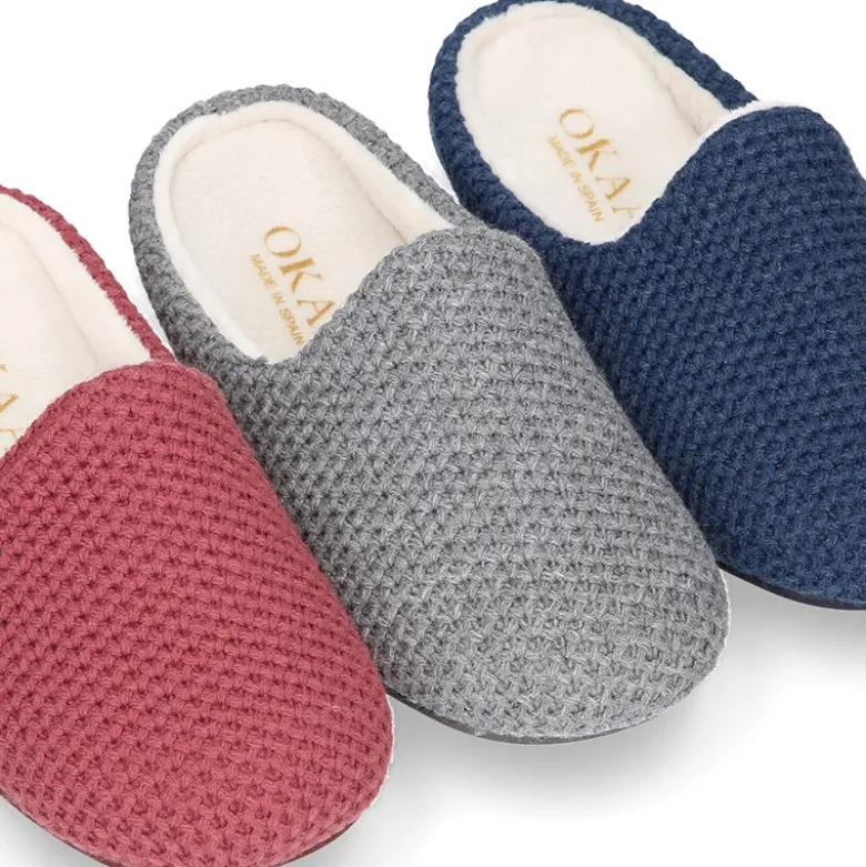 Zapatilla casa niños tipo ZUECO en lana cuadrillé.