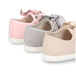 Zapatilla MODA niña en lona serratex con lazos.