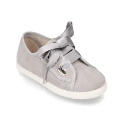 Zapatilla MODA niña en lona serratex con lazos.