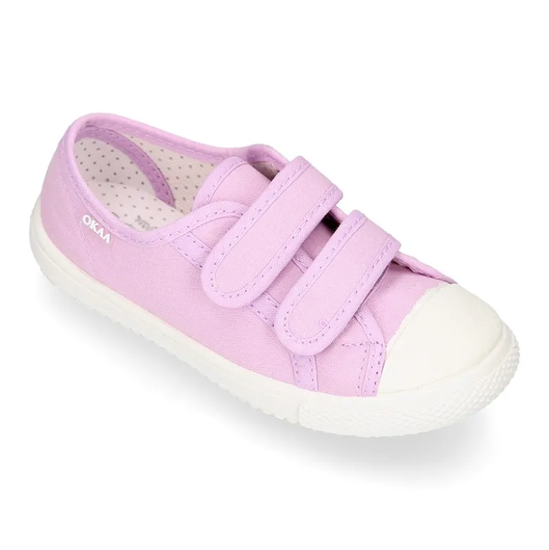 Zapatilla niña OKAA sin cordones y puntera en lona piqué algodón.