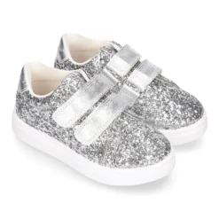 Zapatilla niña OKAA sin cordones en piel con GLITTER.