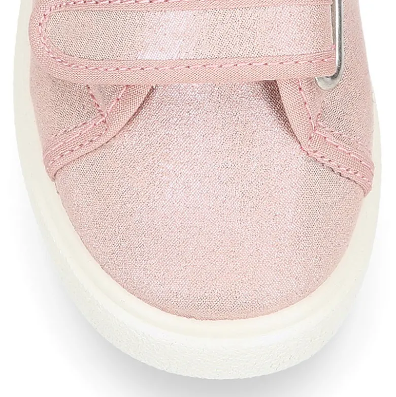 Zapatilla niña sin cordones en lona METALIZADA.