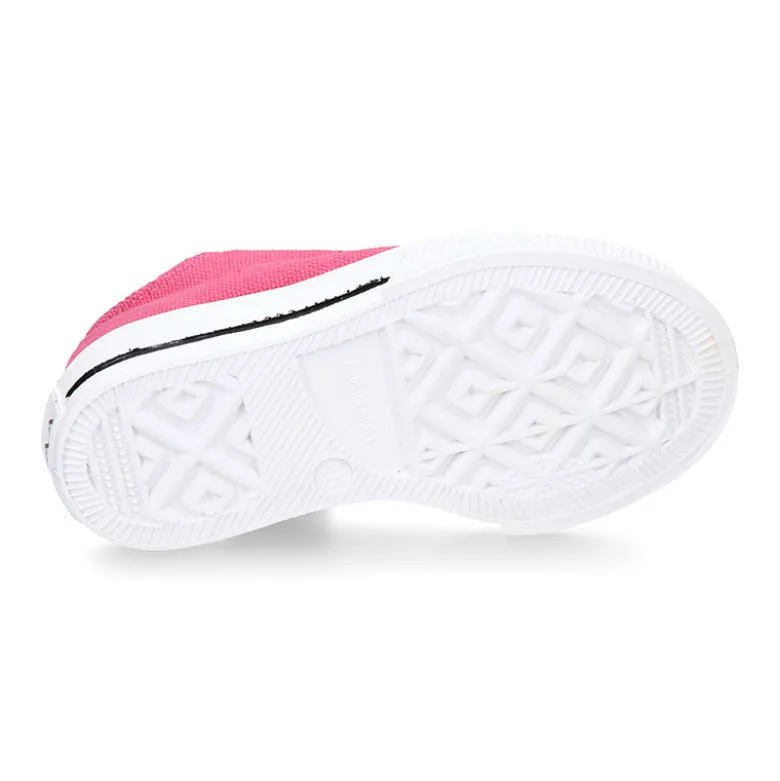 Zapatilla niños CASUAL OKAA con puntera y cordones en color Rosa Francés.