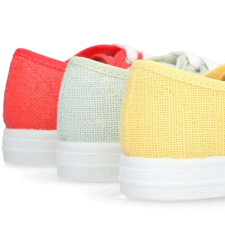 Zapatilla niños con cordones en LINO.