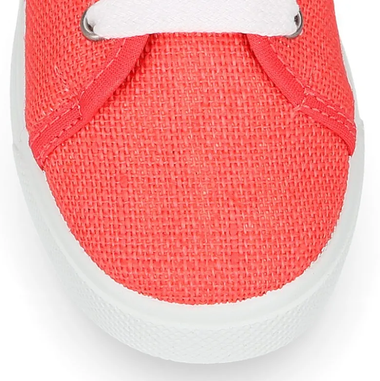 Zapatilla niños con cordones en LINO.