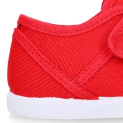 Zapatilla niños con puntera y cordones elásticos en lona algodón.