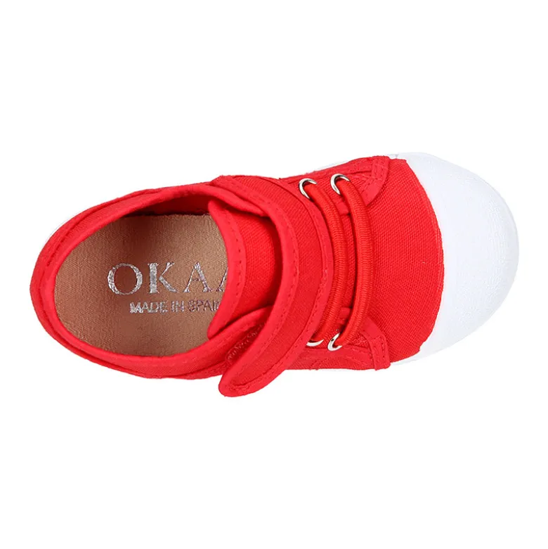 Zapatilla niños con puntera y cordones elásticos en lona algodón.