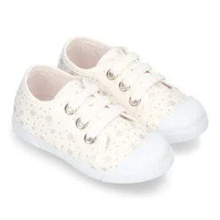 Zapatilla niños con puntera y cordones en lona ASTRO.