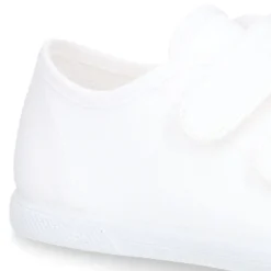 Zapatilla niños con puntera y sin cordones en lona algodón.