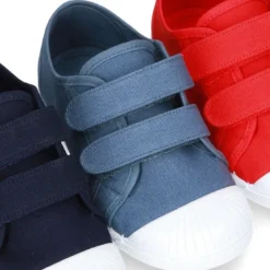 Zapatilla niños con puntera y sin cordones en lona algodón.