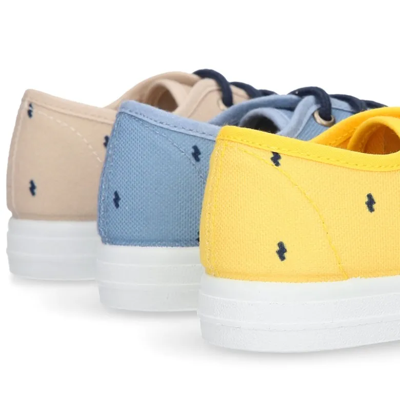 Zapatilla niños en ALGODÓN FANTASÍA para vestir con cordones.