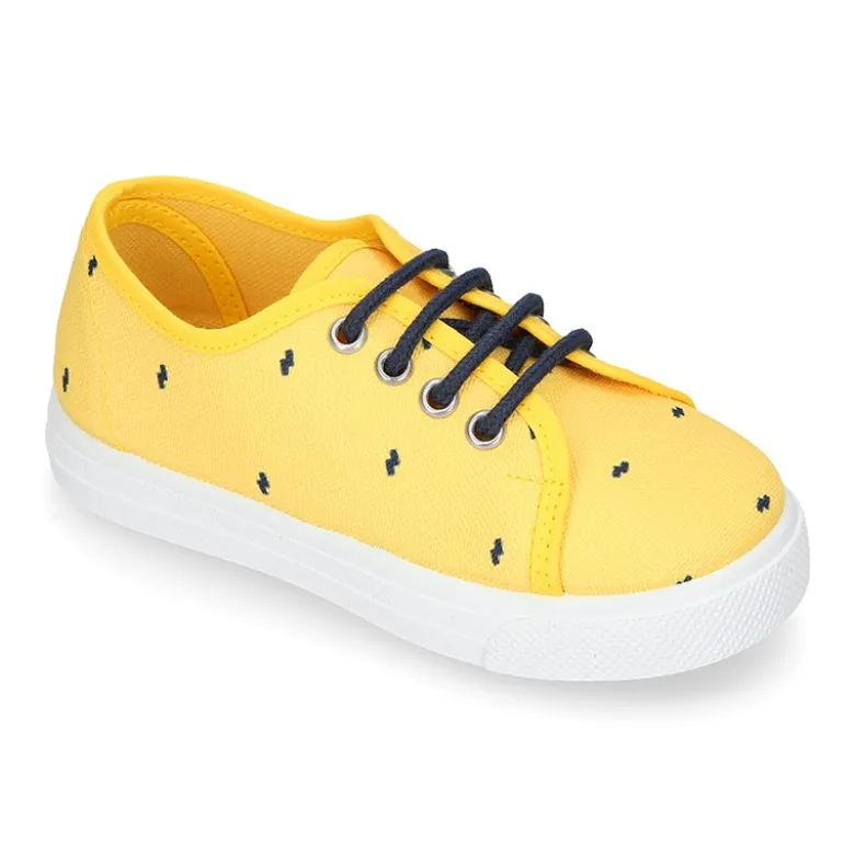 Zapatilla niños en ALGODÓN FANTASÍA para vestir con cordones.