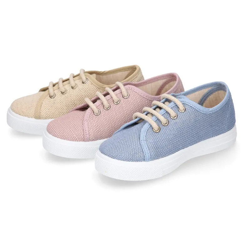 Zapatilla niños en LINO para vestir con cordones.