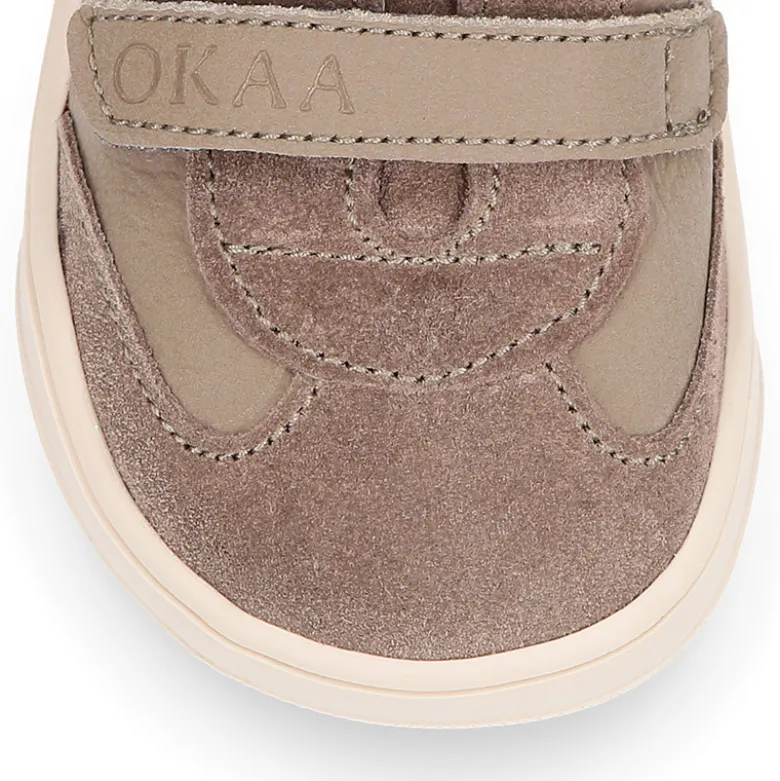 Zapatilla niños en piel modelo respetuoso Okaa Flex casual.