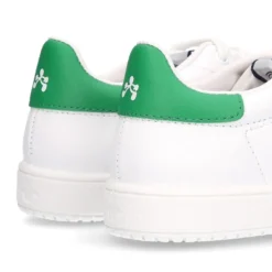 Zapatilla niños Moda con cordones en piel.