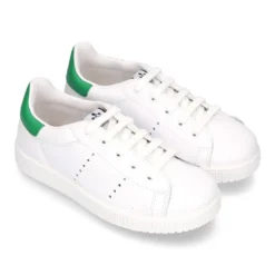 Zapatilla niños Moda con cordones en piel.