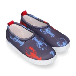 Zapatilla niños NEOPRENO con diseño con LANGOSTAS para playa y piscina.