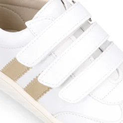 Zapatilla niños respetuoso Okaa Flex en colores de moda.