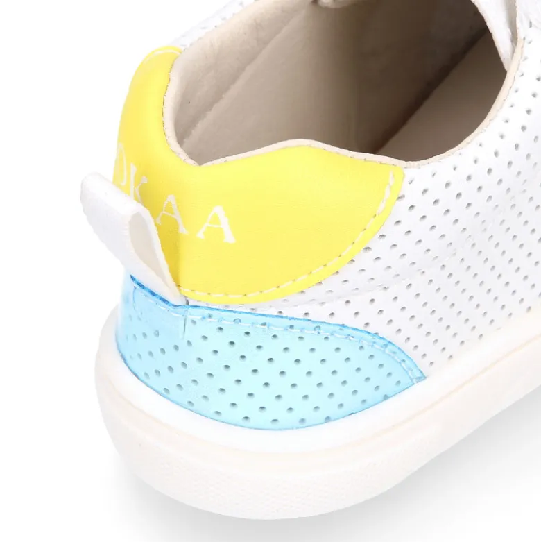 Zapatilla niños respetuoso Okaa Flex en micro perforada.
