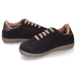 Zapatilla niños SPORT OKAA con cordones en piel serraje.