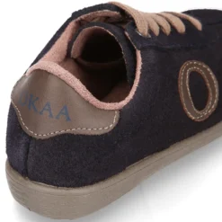 Zapatilla niños SPORT OKAA con cordones en piel serraje.