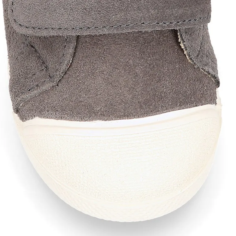 Zapatilla niños tipo bamba sin cordones y puntera en piel serraje GRIS.