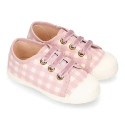 Zapatilla niños tipo con cordones y puntera en VICHY.