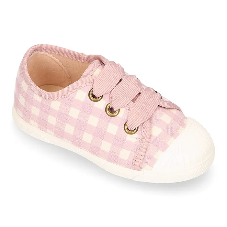 Zapatilla niños tipo con cordones y puntera en VICHY.