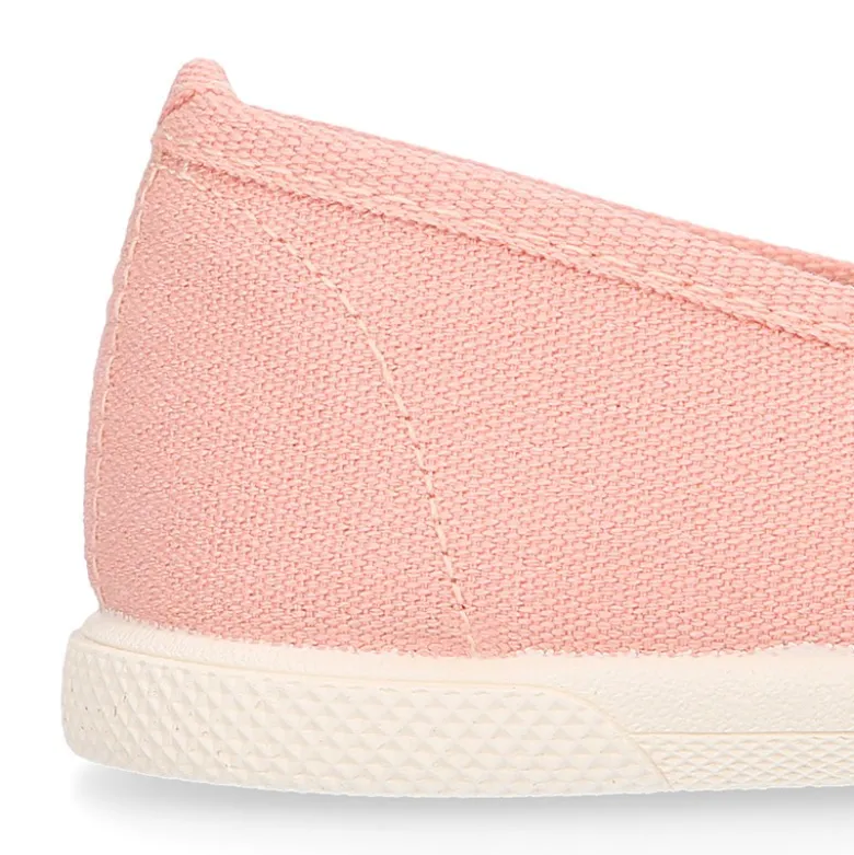 Zapatilla niños tipo GIMNASIA en lona con puntera.