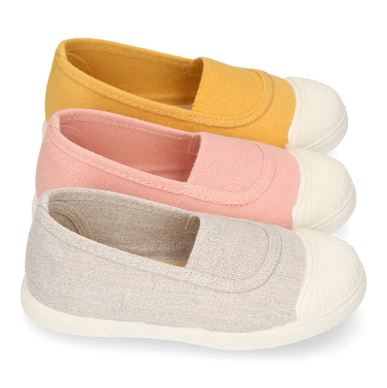 Zapatilla niños tipo GIMNASIA en lona con puntera.