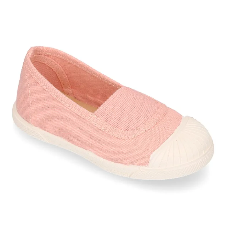 Zapatilla niños tipo GIMNASIA en lona con puntera.