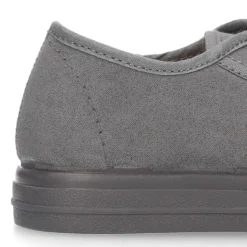 Zapatilla niños vestir OKAA en Serratex con cordones.