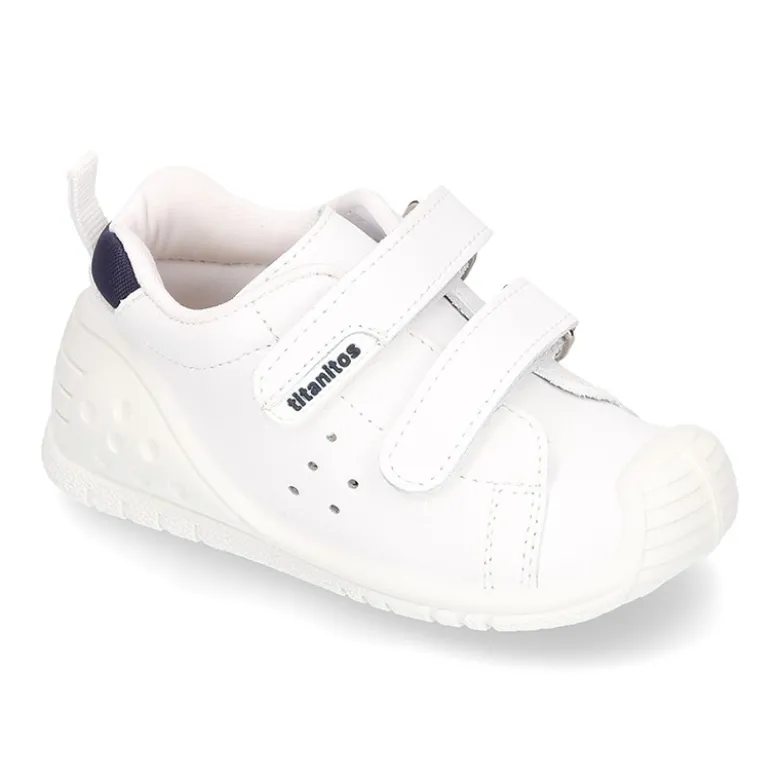 Zapatilla o Deportiva niños sin cordones, con puntera y talonera reforzadas en piel lavable.