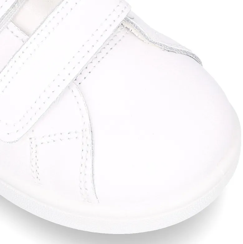 Zapatilla Okaa combinada con PLANTILLA DE PIEL y sin cordones.
