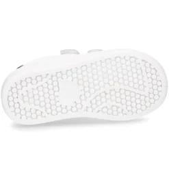 Zapatilla Okaa combinada con PLANTILLA DE PIEL y sin cordones.