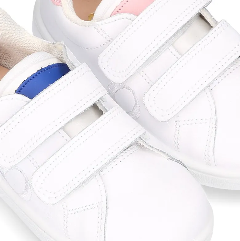 Zapatilla Okaa combinada con PLANTILLA DE PIEL y sin cordones.