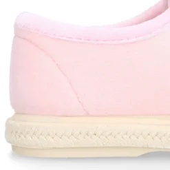 Zapatillas casa niña en lana suave con cierre adherente y LAZO.