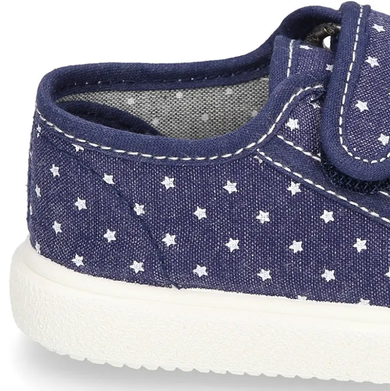 Zapatilla sin cordones en lona jeans con ESTRELLAS.